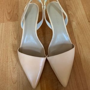 Banana Republic pointed toe sling back nude size 8